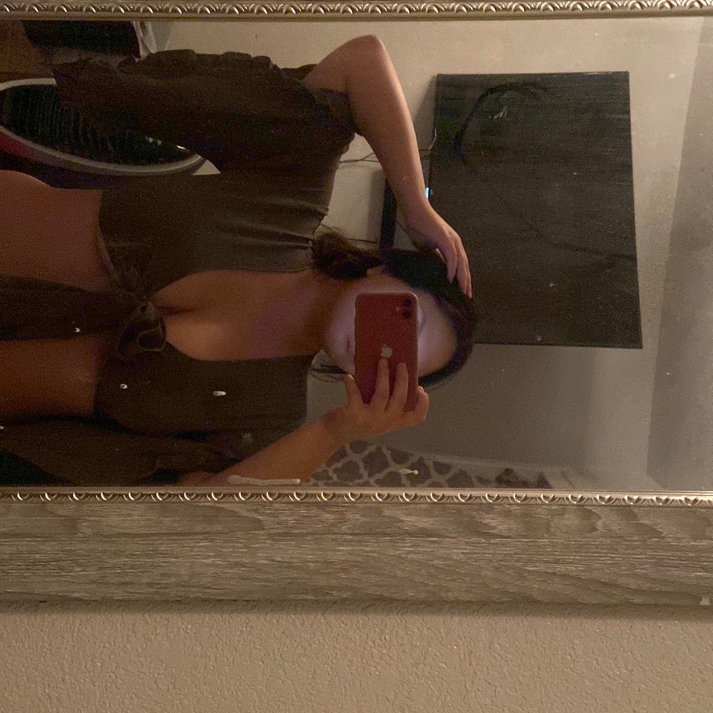 olive green tie crop top